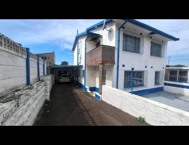 4 BEDROOM HOUSE FOR SALE IN BAYVIEW